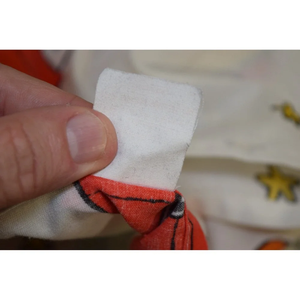 Vintage 1966 Charlie Brown Peanuts Cartoon TWIN Sheet Set Flat & Fitted Snoopy